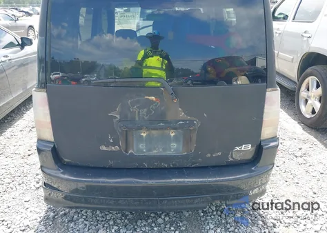 2006 Scion Xb Xb from USA, damaged, VIN JTLKT324264105226